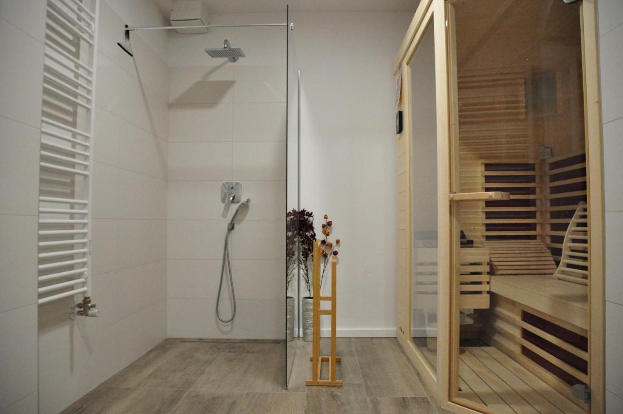 Apartment Cecil Izola Buitenkant foto